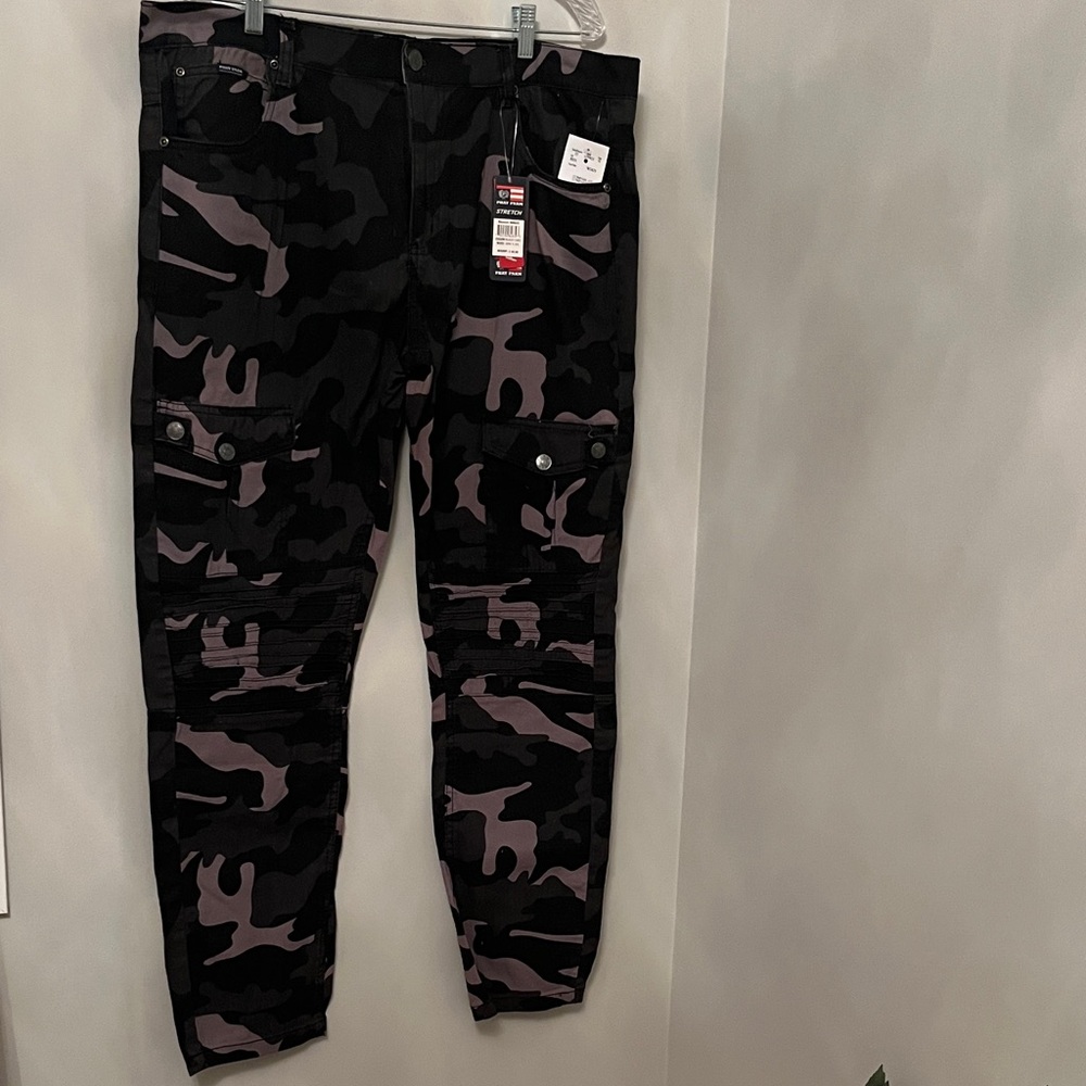 Phat Farm Black and Gray Camouflage Cargo Pants